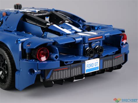 LEGO 42154 Ford GT review | Brickset
