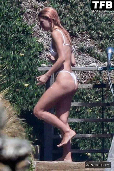 Camila Morrone Sexy Seen Flaunting Her Hot Bikini Body At The Beach In Malibu Aznude