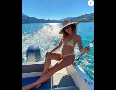 Anaïs Grangerac enceinte elle fait sensation en bikini Purepeople