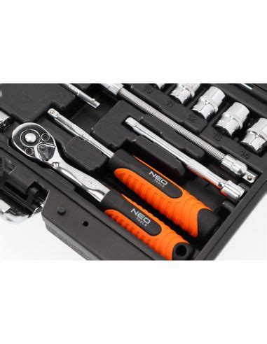 Zestaw Kluczy Nasadowych 1 4 CrV 46 El Neo Tools 08 660