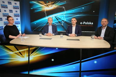 Ju Dzi Zapraszamy Na Vii Edycj Cyklu Debat On Line E Polska