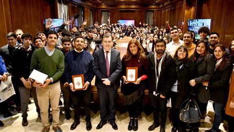 El Gobernador Zamora Recibi La Visita De Alumnos De Copo Pellegrini Y