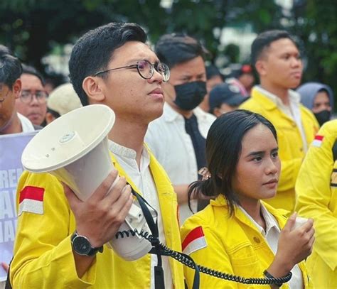 Hal Hal Janggal Soal Penonaktifan Sementara Ketua BEM UI Karena Dugaan