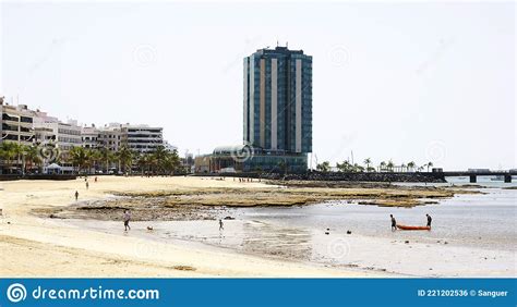 Arrecife Beach with Building in the Background, Lanzarote Editorial ...