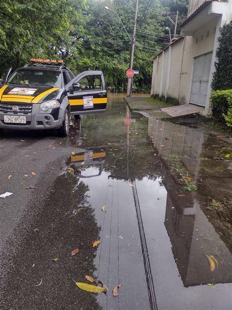 Defesa Civil Alerta Para Riscos Da Cheia Do Rio Paraíba Do Sul