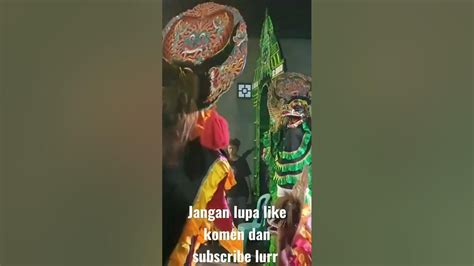 Tari Singo Kumbang Atraksi Manjat Sebeng Gapura Jaranan Cahyo Budoyo