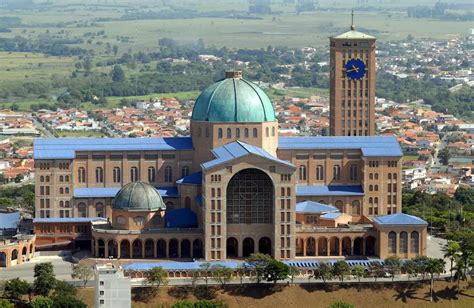 Basílica De Nuestra Señora De Aparecida La Más Grande De América