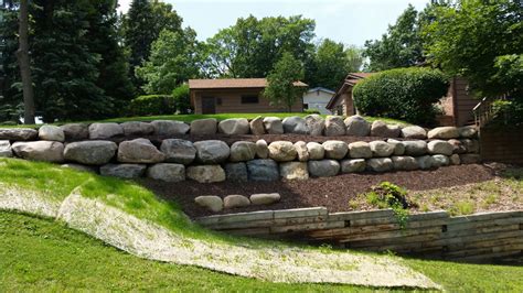 Good Boulder Retaining Wall — Randolph Indoor and Outdoor Design