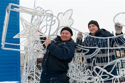 В Костанае будет установлена новая новогодняя ёлка, а вот вопрос с ...