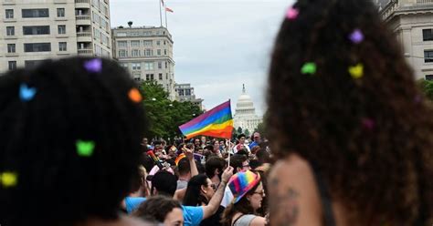 U S Senate Gives Final Passage To Same Sex Marriage Bill Without