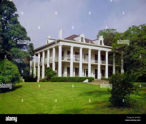 Dunleith Antebellum Mansion In Natchez In Mississippi Usa Stock Photo