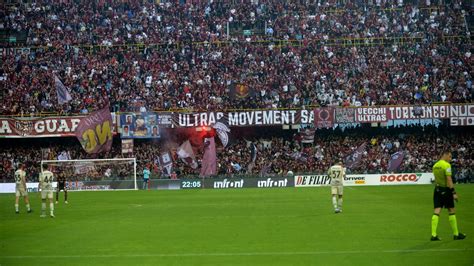 La Salernitana Nei Guai La Voce Dei Tifosi Reagire Subito Contro La