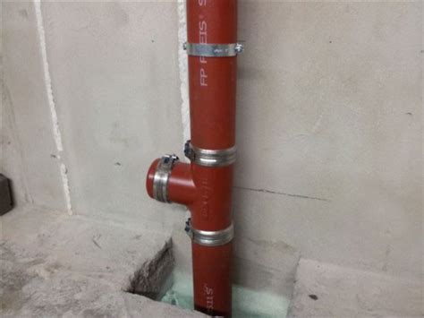 Чугунные безраструбные трубы для канализации