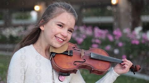 Karolina Protsenko An Outstanding Violinist From Ukraine The Music Man