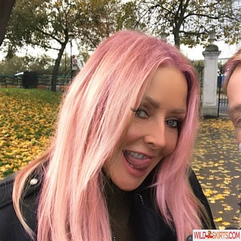 Carol Vorderman Carolvorders Nude Instagram Leaked Photo