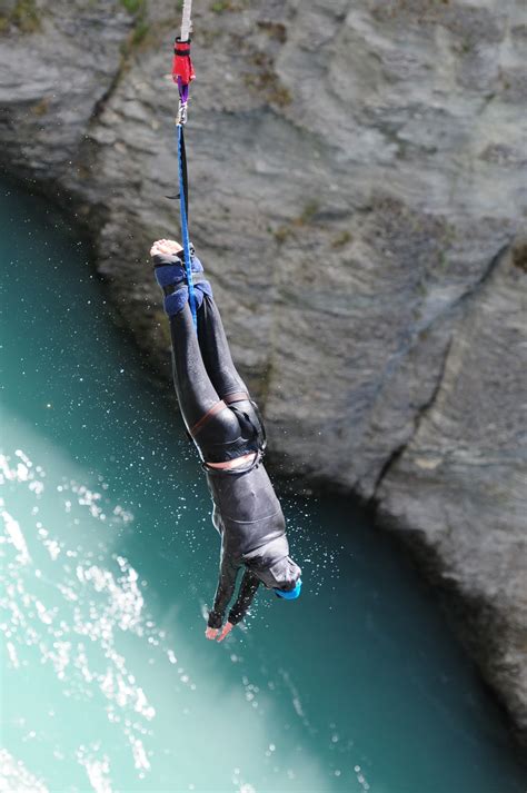 New Zealand: Queenstown Bungy Jump Professional Pics