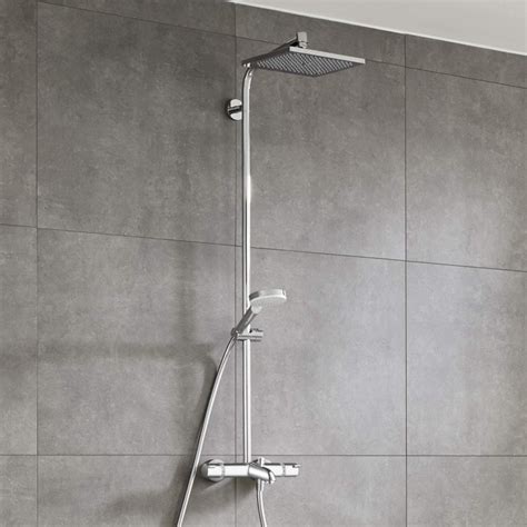 Crometta E Showerpipe Jet With Bath Thermostat Chrome Hansgrohe