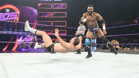 Cedric Alexander Vs Drew Gulak WWE 205 Live Dec 20 2016 WWE