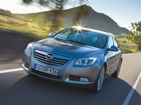 Opel Insignia Sports Tourer Specs Photos