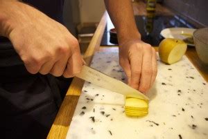 On Cuisine Avec French Naked Chef Because Gus