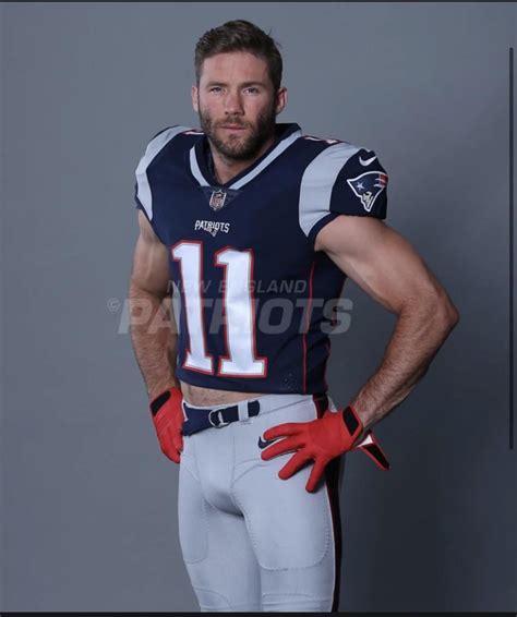 Julian Edelman R Nfl Bulges