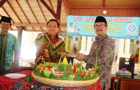 Lpk Grand Wisata Berangkatkan Kru Kapal Pesiar Internasional Suara