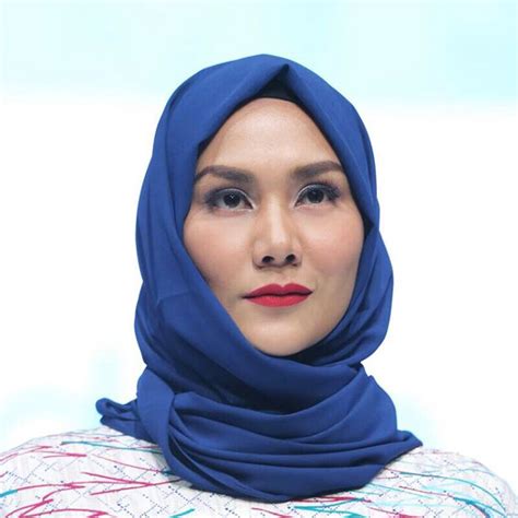 Tiga Warna Palet Lipstik Yang Bikin Kamu Jadi Pusat Perhatian