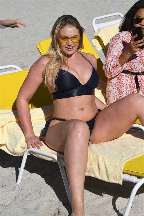 Iskra Lawrence Shows Off Her Curves In A Black Bikini On The Beach In Miami DrunkenStepFather