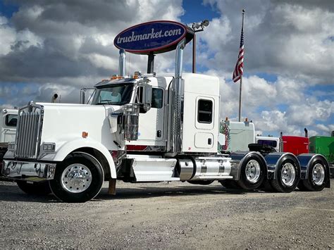 2021 KENWORTH W900L TRI AXLE SLEEPER 445641 Truck Market