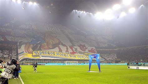 Inter Milan Il Derby Delle Coreografie A San Siro