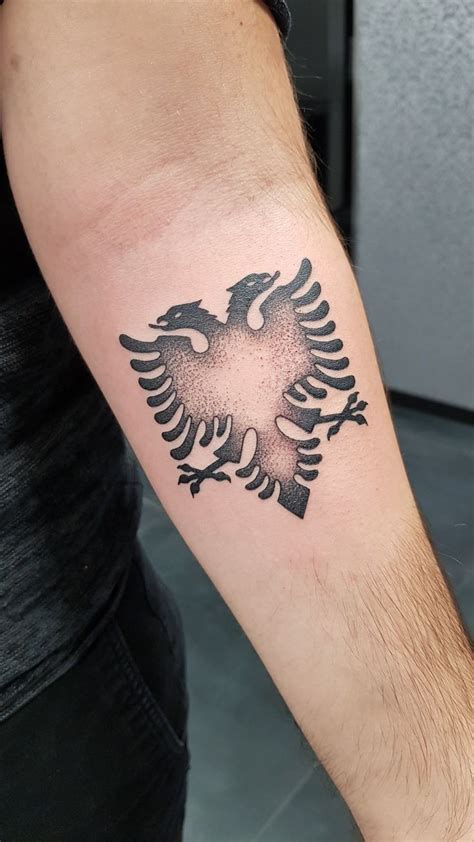 Albanian Flag Bozze Per Tatuaggi Tatuaggi Religiosi Idee Per