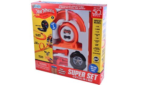 Super Impulse Launches World S Smallest Hot Wheels Super Set The Toy Book
