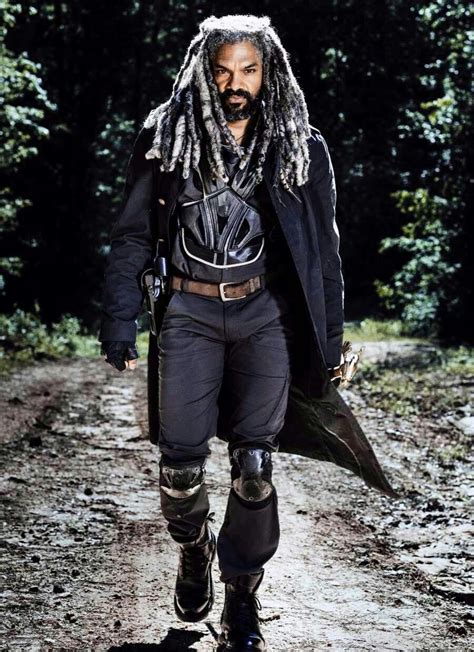 Season 8 Promo Pic King Ezekiel Walking Dead Season 8 Walking