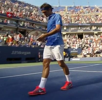 Roger Federer wearing pink shoes with blue outfit at US Open | Larry ...