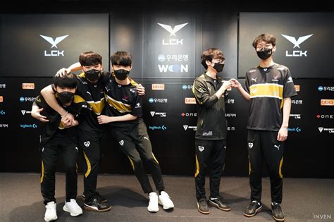 T Vs Geng Lck Date Viv Rebekah