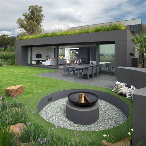 Metal Fire Pit Designs And Outdoor Setting Ideas