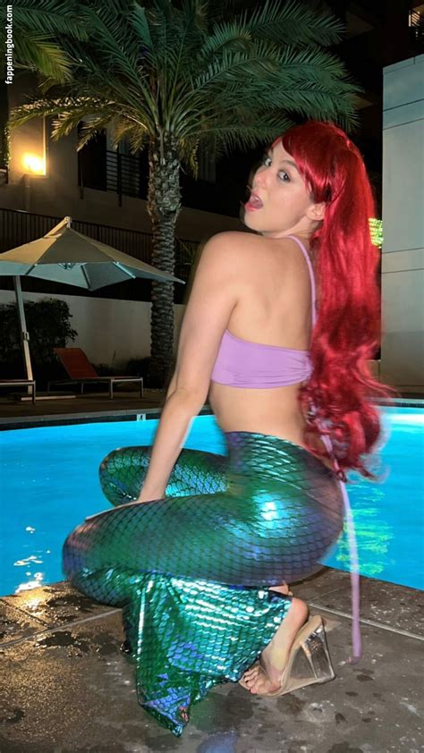 Kira Kosarin Nude Onlyfans Leaks Fappening Fappeningbook