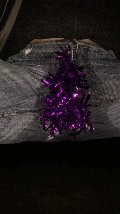 Xmas Jeans Wetting Gay Porn XHamster