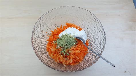 Best Crunchy Carrot Salad Recipe Karottensalat Rezept Chenguins