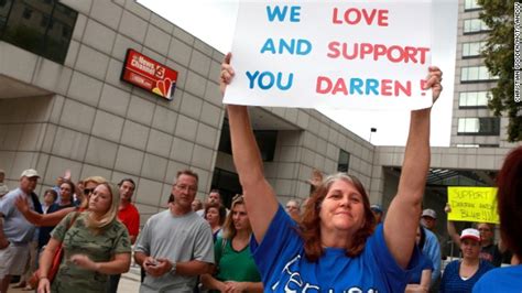 Support Grows For Darren Wilson Officer Who Shot Teen Cnn