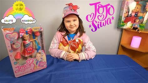 Jojo Siwa Singing Jojo Cheerleader Doll Unboxing High Top Shoes Youtube