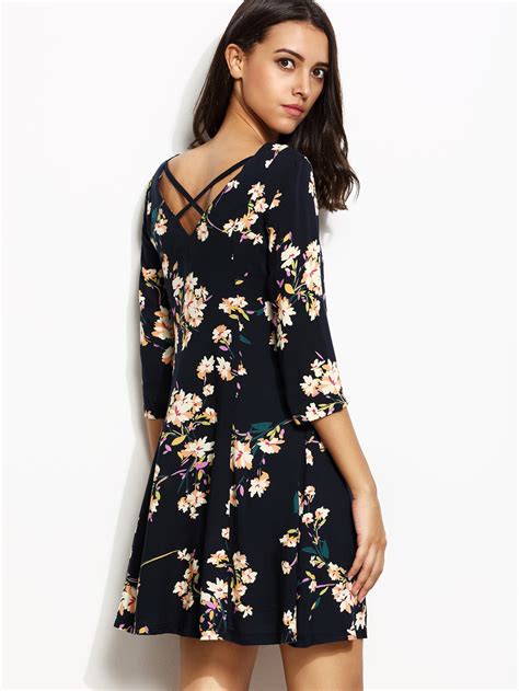 Vestido Con Escote V Y Estampado Floral Spanish Shein Sheinside