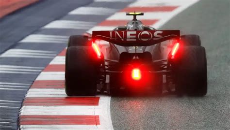 F Mercedes Ottimismo Dopo La Sprint Race Ma Preoccupa Il Degrado