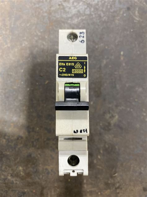 AEG Elfa E81S C2 Circuit Breaker 1 Pole 2 240 415 Volt EBay