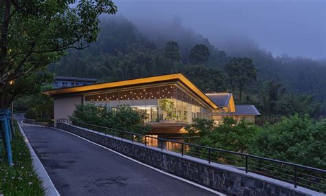 MingYueChuanInfully Yunsu Hot Spring Hotel By M A O Masters