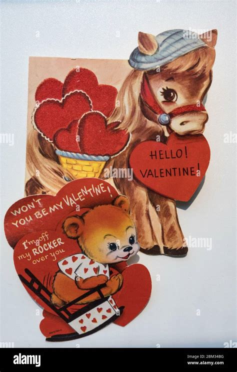 Vintage valentine card 1950s hi-res stock photography and images - Alamy