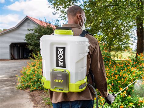 40V 4 GALLON BACKPACK CHEMICAL SPRAYER KIT RYOBI Tools