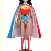 Tonner Dc Stars Collection Wonder Woman Deluxe Trunk Set With