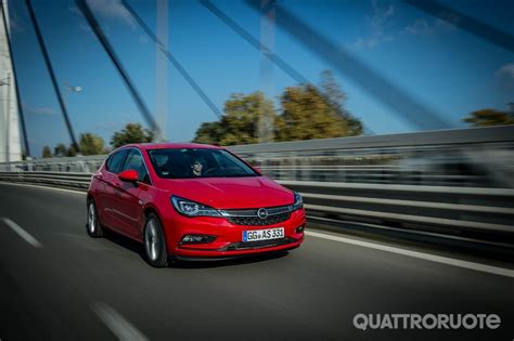 Opel Astra Prova E Opinioni La Prova Della 1 6 CDTi 136 CV