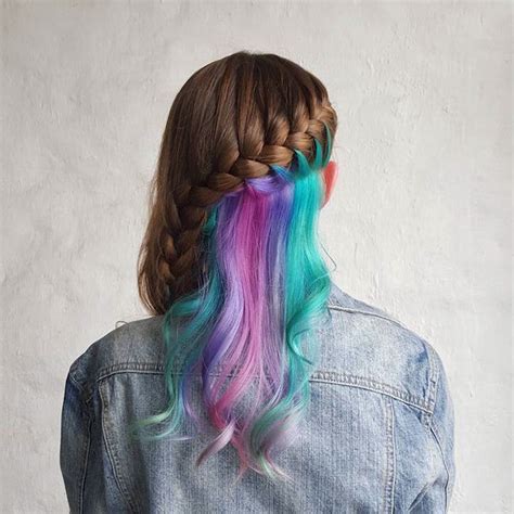 People Are Obsessed With This New Hidden Rainbow Hair Bored Panda